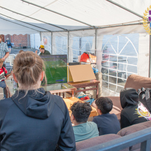Aktivitetshuset bjöd in till häng och dator/tv-spel med Nördigt värre.