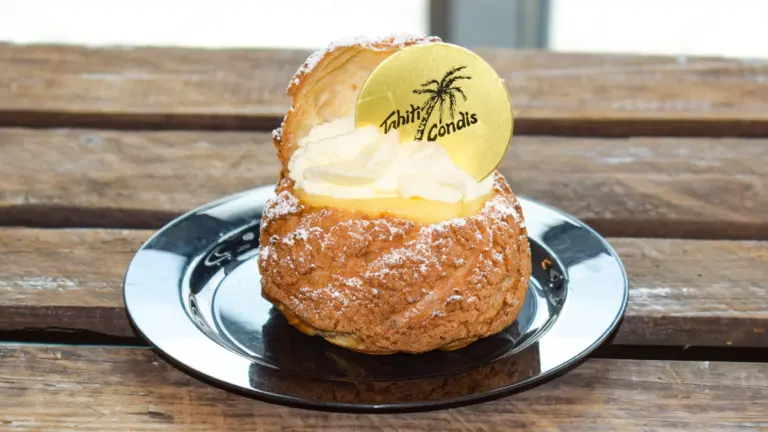 Foto: Bakelse med grädde Tahiti